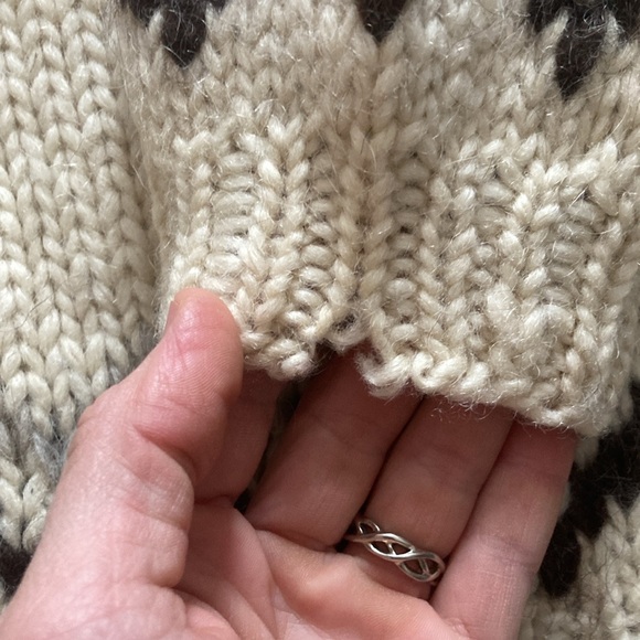 Handmade wool fair aisle sweater - Picture 6 of 7